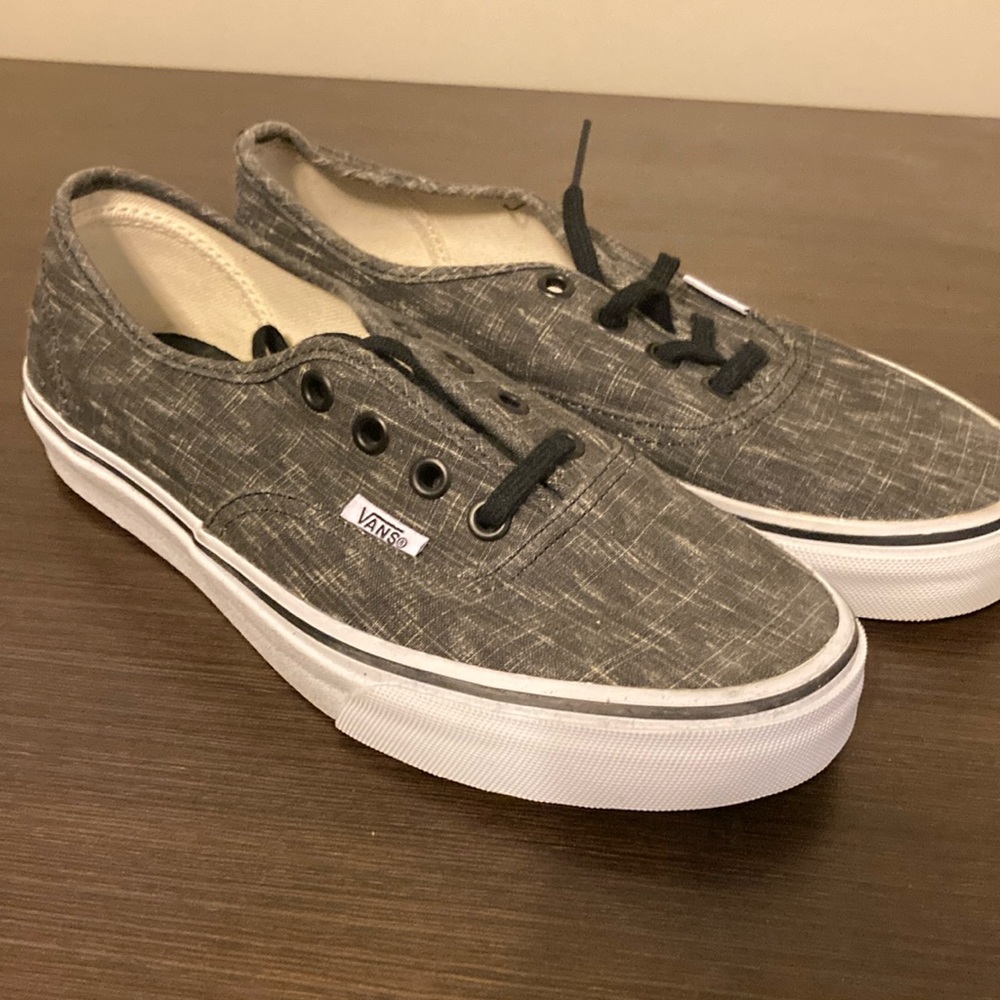 Vans Gray Casual Sneakers size 5 men’s, womens 6.5.  New